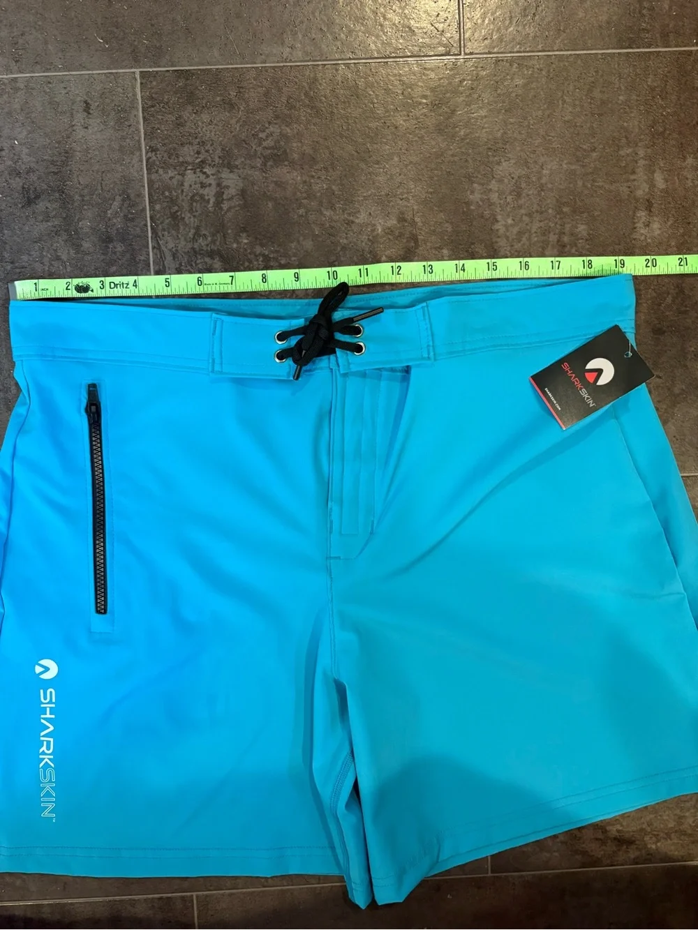 Sharkskin Everywear Action Men's Boardshorts Aqua Blue Swim Trunks NWT Size 10